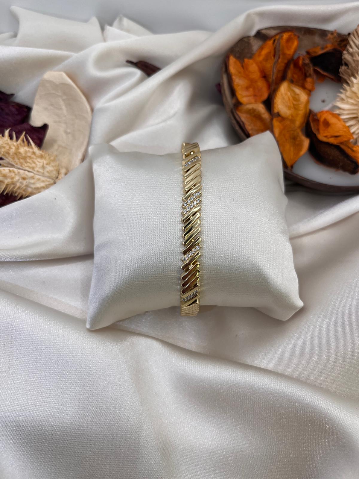 AURA Accessories Ürün 3